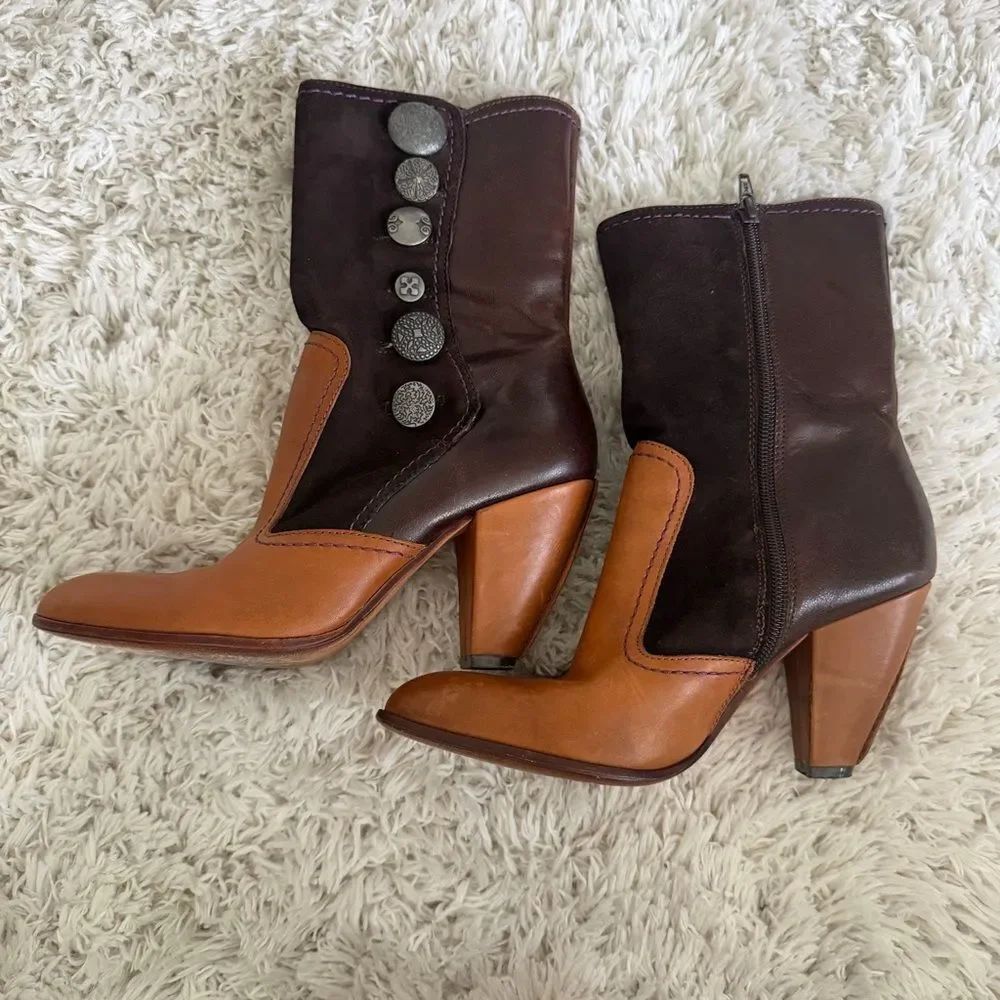 True Religion Brown Leather & Suede Ankle Boots Size 7